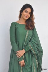 Nivetha Pethuraj At Mental Madilo Movie Press Meet